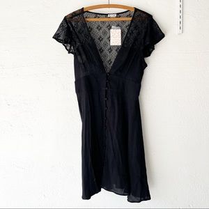 FREE PEOPLE Intimately Black Lace Short Sleeve Button Up Dress Size Small.